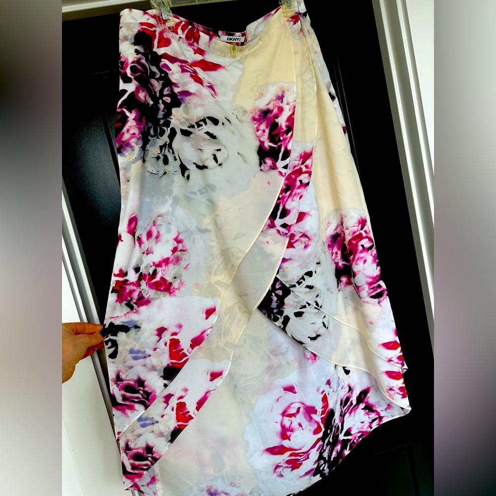 DKNYC floral high low midi skirt size 12